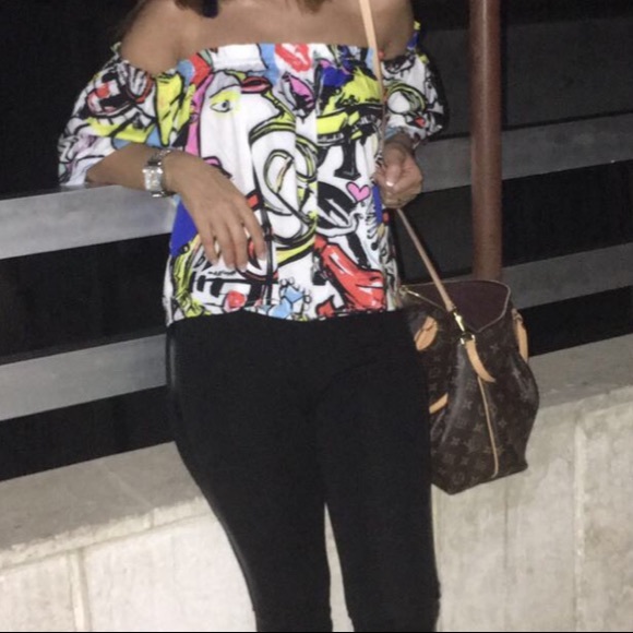 Top - Picture 3 of 6